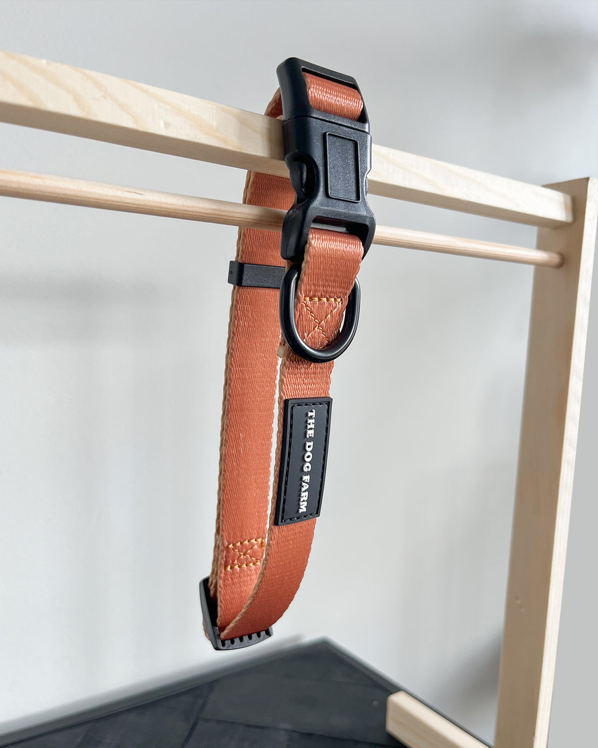 Collier marron (cow-boy)